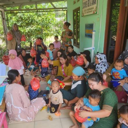 Kegiatan Posyandu Balita Desa Pasiraman